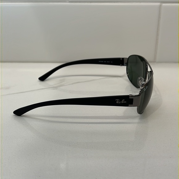 Ray Ban Sunglasses - Picture 3 of 8